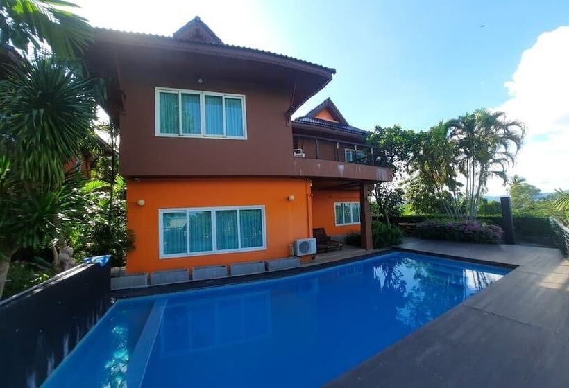 호텔 The Chalet Phuket Resort