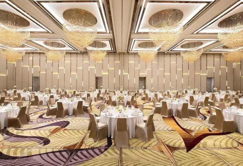 ホテル The Westin Jakarta