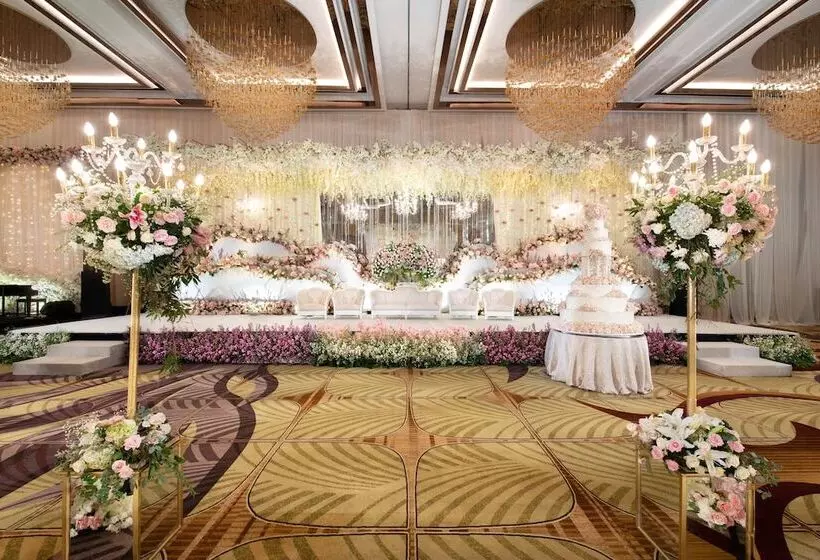 ホテル The Westin Jakarta