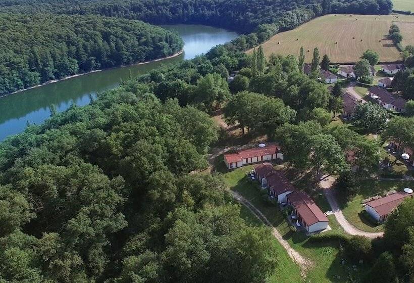 בית מלון כפרי Vvf Bourgogne Auxois Morvan