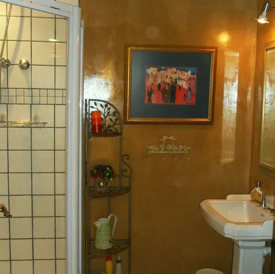Zabdiel Self Catering