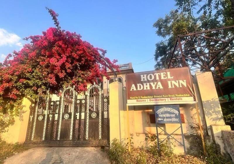 Hotelli Oyo Flagship Maha Maya Inn Home Stay