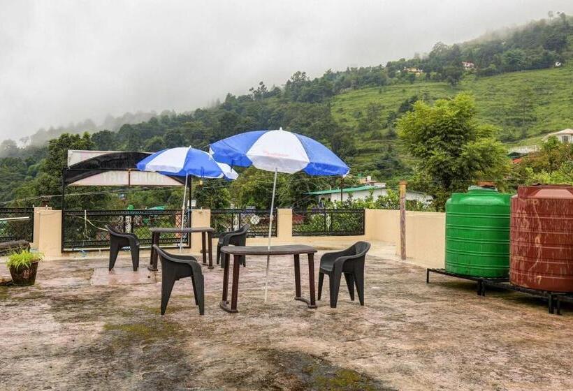 Hotelli Oyo Flagship Maha Maya Inn Home Stay