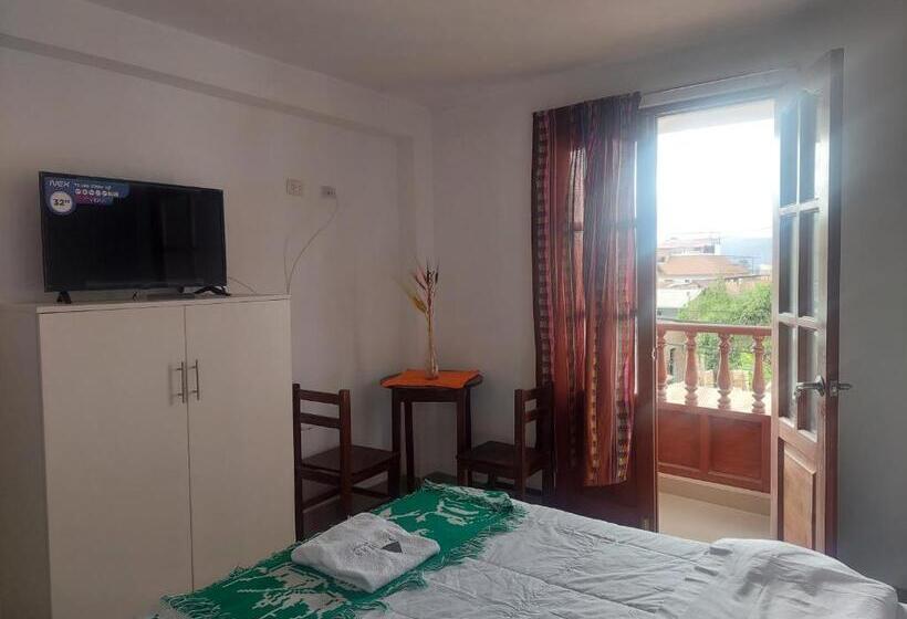 בית מלון כפרי Valmas H