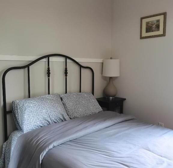 پانسیون Lily Room Near Golf And Banff Newly Renovated Very Quiet