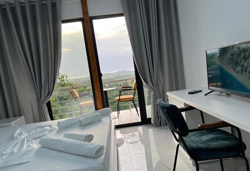 Restorant Hotel Xheni