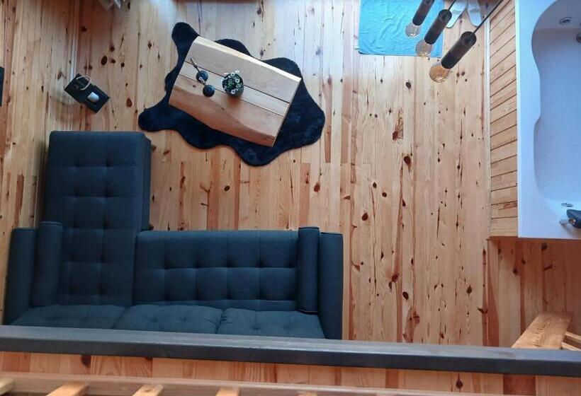 مبيت وإفطار Tuna Bungalow