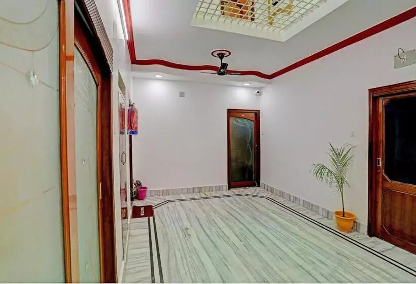 هتل Oyo Flagship Sawariya Palace
