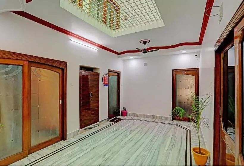 هتل Oyo Flagship Sawariya Palace
