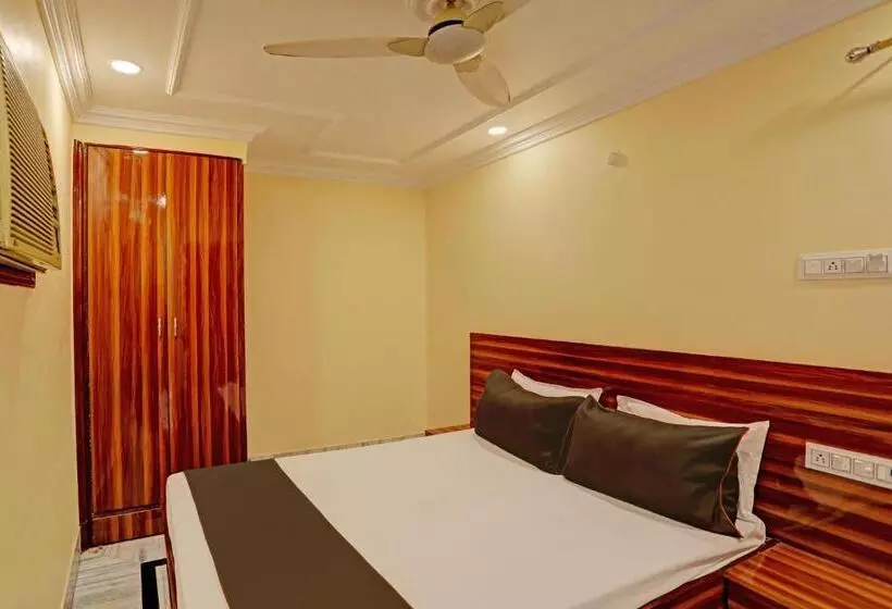 هتل Oyo Flagship Sawariya Palace