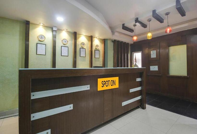 فندق Spot On Sree Tulasi