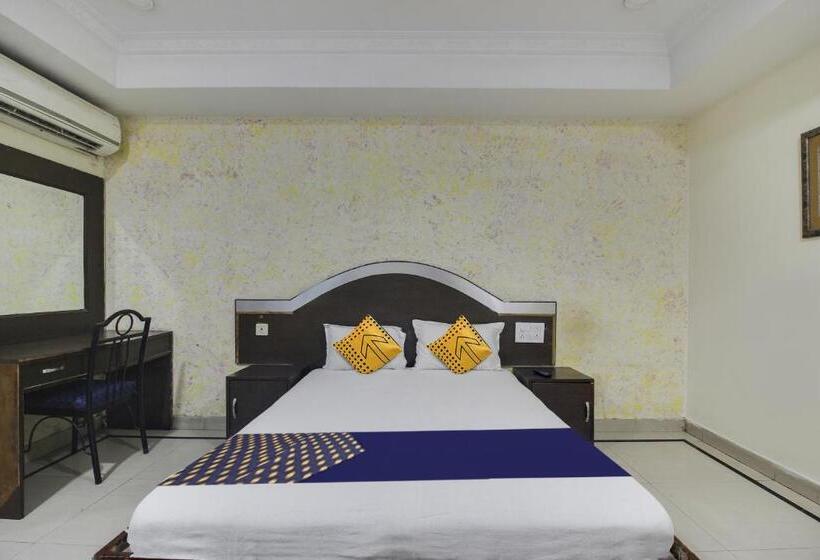 فندق Spot On Sree Tulasi