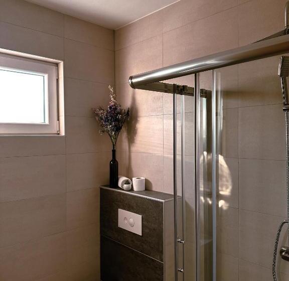 Magnus Aparthotel Free Parking