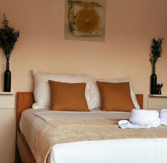 Magnus Aparthotel Free Parking