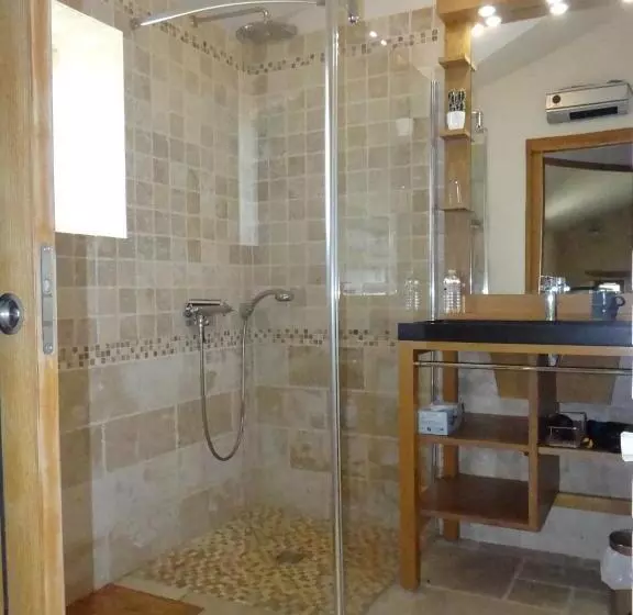 Majatalo L Oratori : Chambre L Authentique