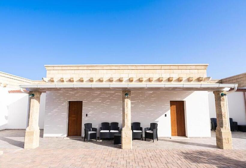 Borgo Specchia Natural Resort