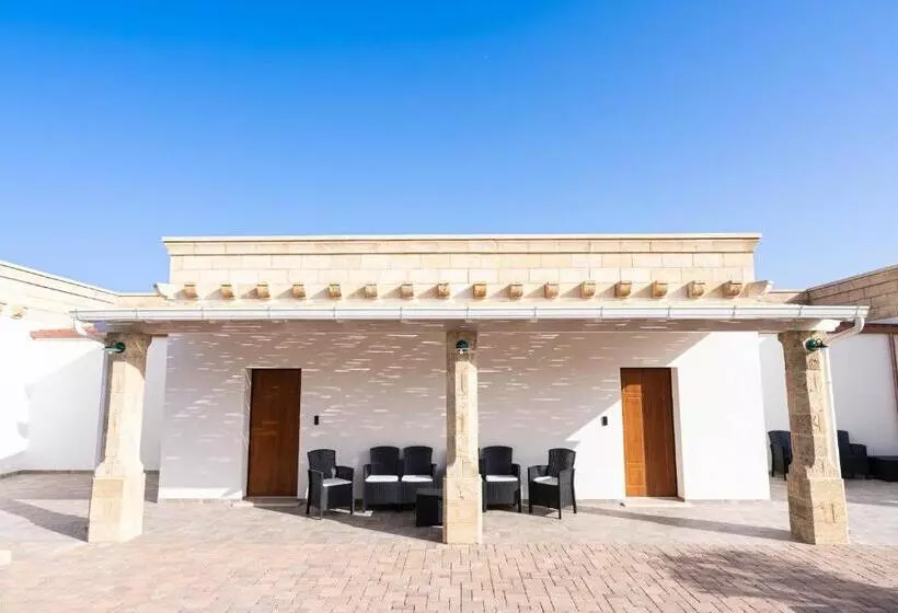 Borgo Specchia Natural Resort