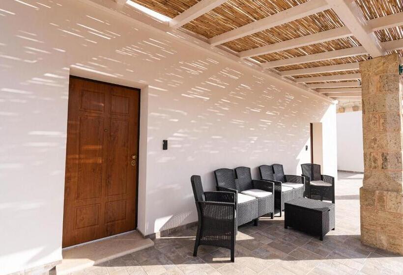 Borgo Specchia Natural Resort