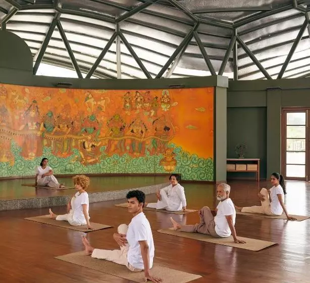 Lomakeskus Kshemavana The Wellness Retreat