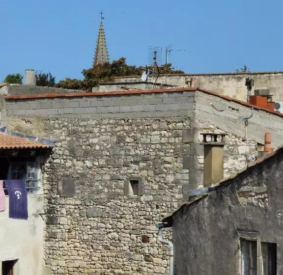 Aamiaismajoitus (B&B) Le Clos Des Consuls