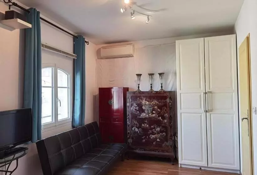 Aamiaismajoitus (B&B) Le Clos Des Consuls