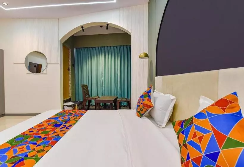 Fabhotel Sky Palace