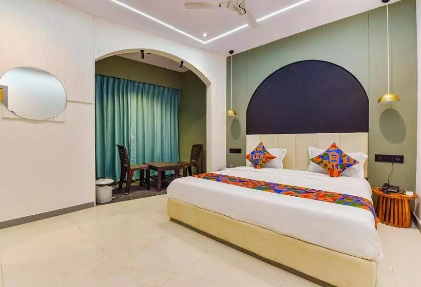 Fabhotel Sky Palace