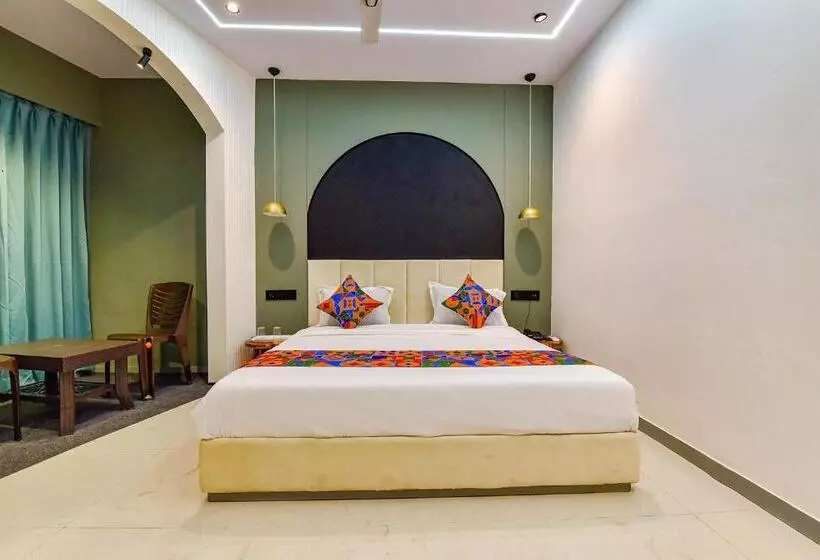 Fabhotel Sky Palace