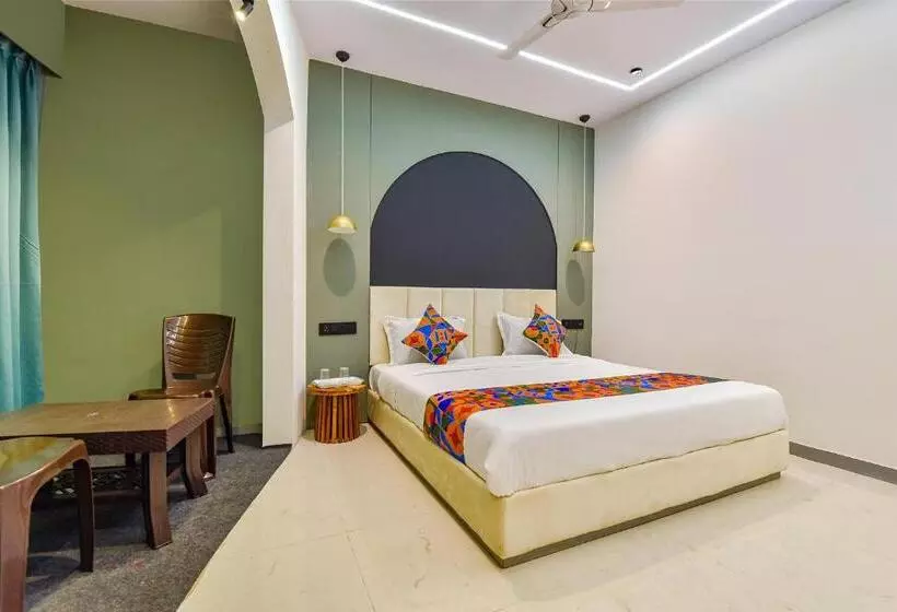 Fabhotel Sky Palace