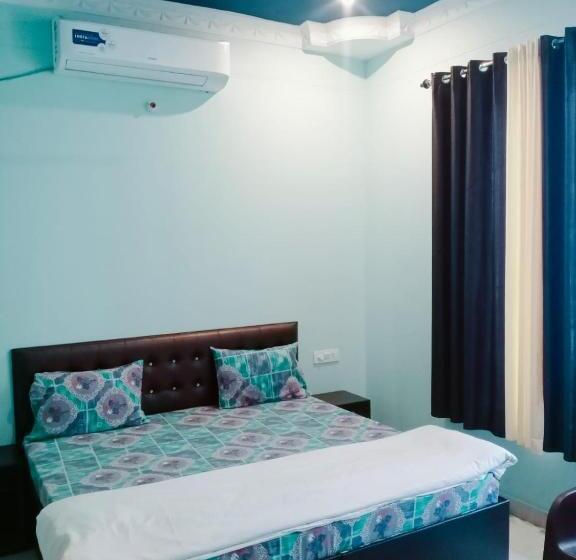 Hotel Av Guest House