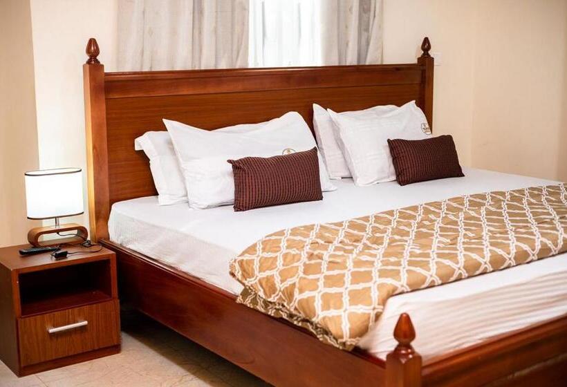 호텔 Ben And Moons Lodge And Event Center