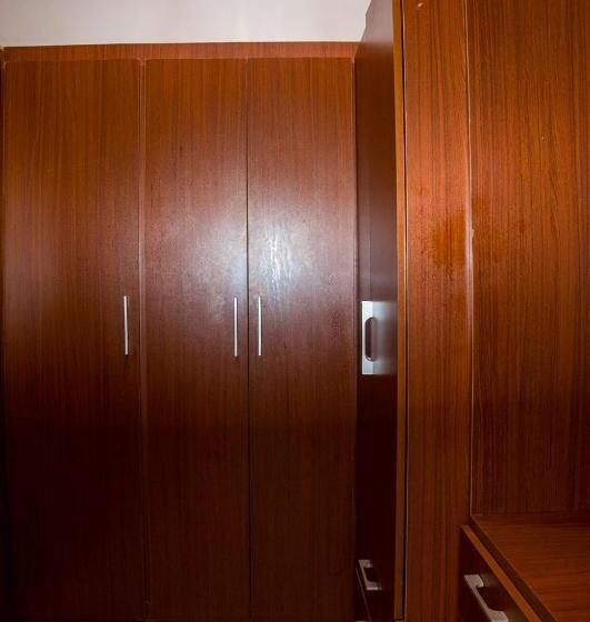 호텔 Ben And Moons Lodge And Event Center