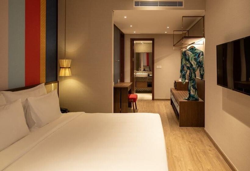 هتل M Continental By Mandala Mui Ne