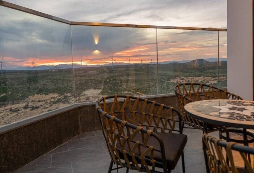 هتل M Continental By Mandala Mui Ne