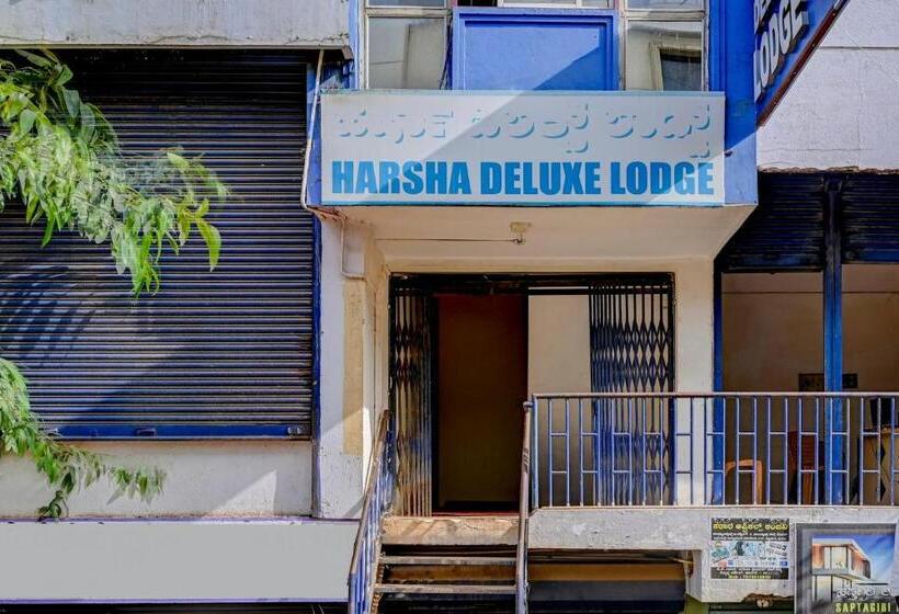 酒店 Spot On Harsha Varsha Deluxe Lodge