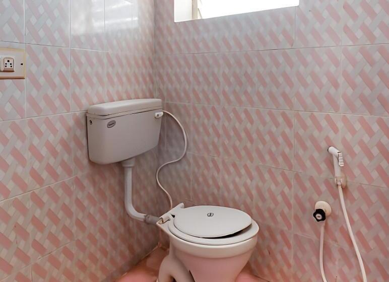 ホテル Staymaker Yashaswini Residency