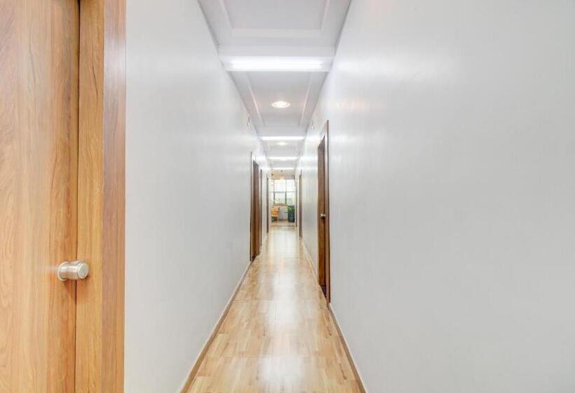 Oyo Flagship Hotel Holiday Prime