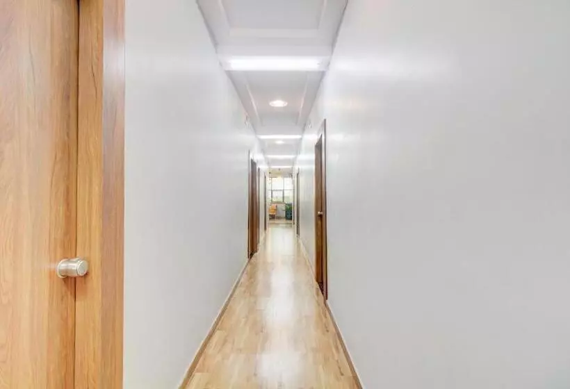 Oyo Flagship Hotel Holiday Prime