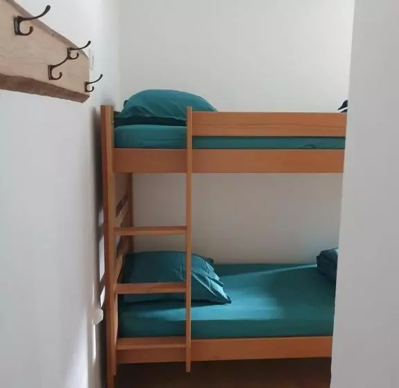 Majatalo Chalet Jaune Chamechaude