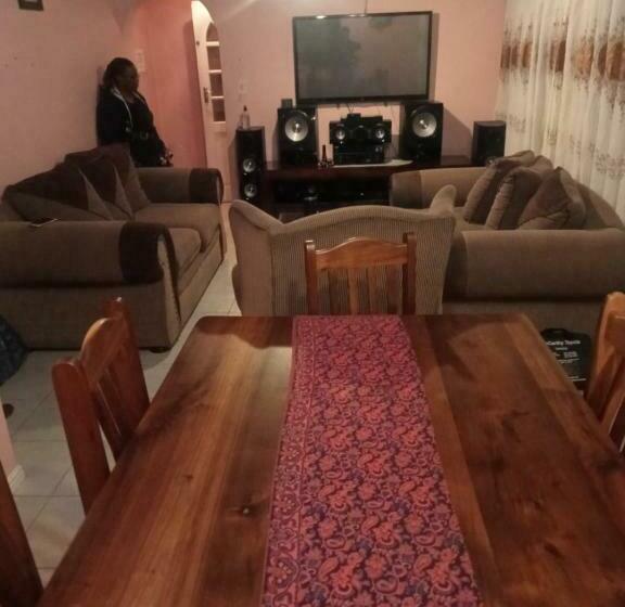 بنسيون Exclusive Guesthouse