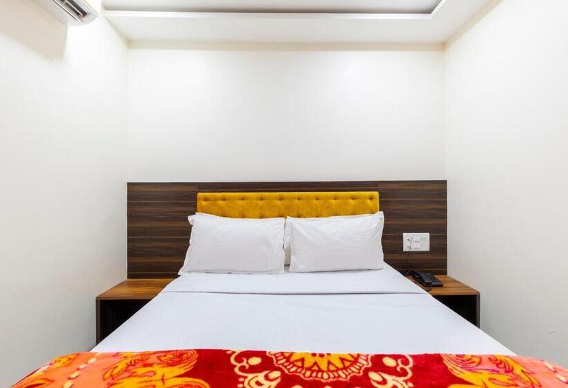 Hotelli Samrat Palace