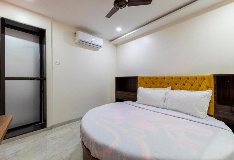 Hotelli Samrat Palace