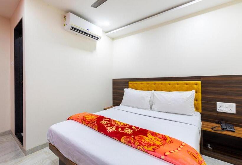 Hotelli Samrat Palace