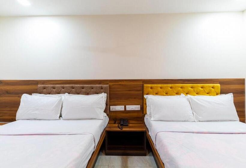 Hotelli Samrat Palace