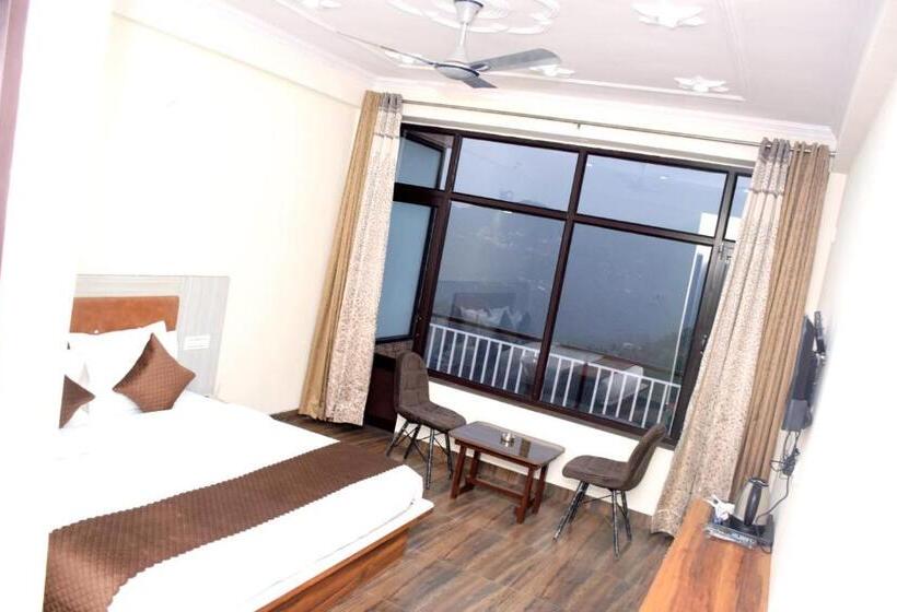 Pensjonat Himalayan Hits Kasauli