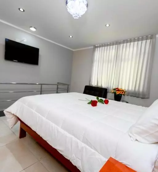 ペンション Hostal Tau Tacna