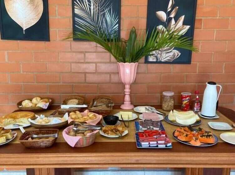 هاستل Cantinho Família