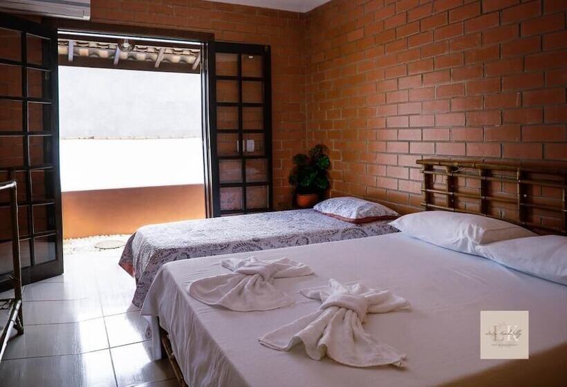 هاستل Cantinho Família