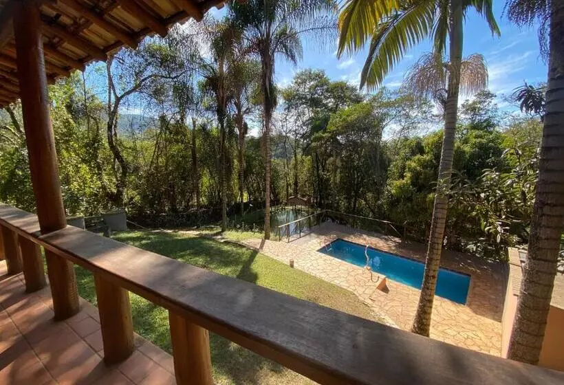 Aamiaismajoitus (B&B) Casa Dos Coqueiros   Cama, Café E Eventos