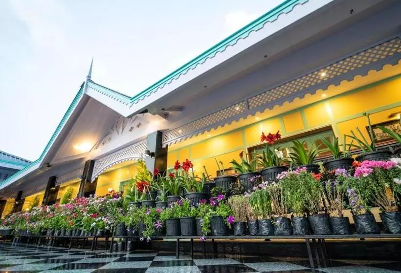 Hotelli Mayfair Manor Jungpana